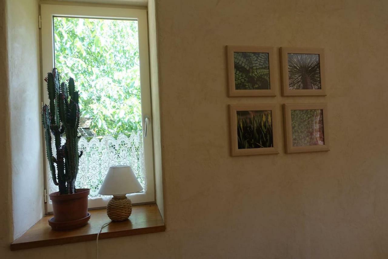 Gite Des Quatre Chemins La Vineuse エクステリア 写真